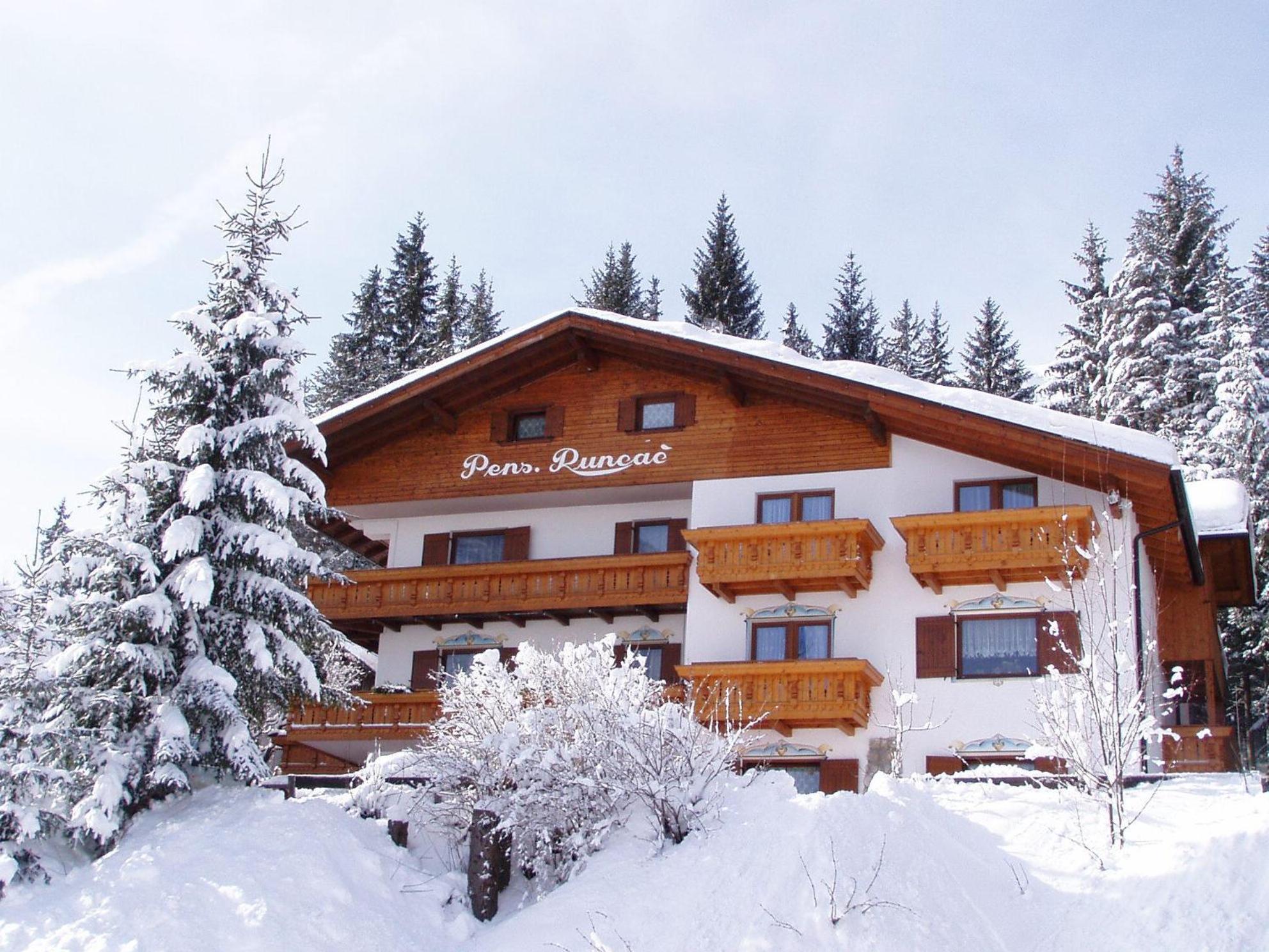 Hotel Runcac Badia  Esterno foto