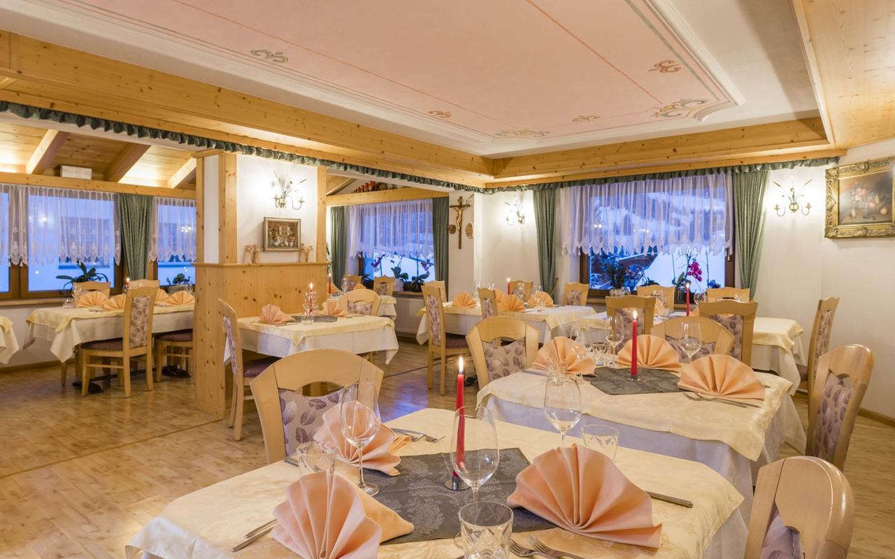 Hotel Runcac Badia  Esterno foto