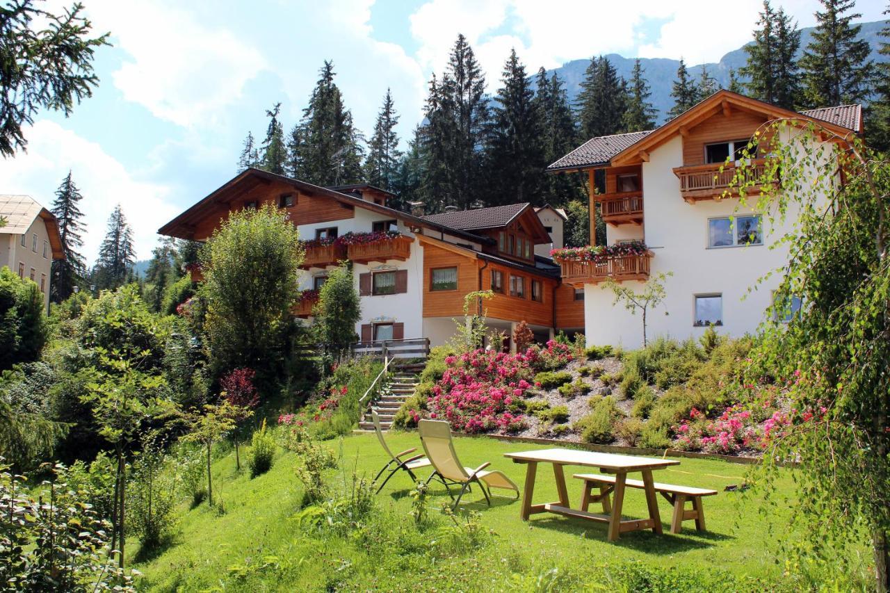 Hotel Runcac Badia  Esterno foto