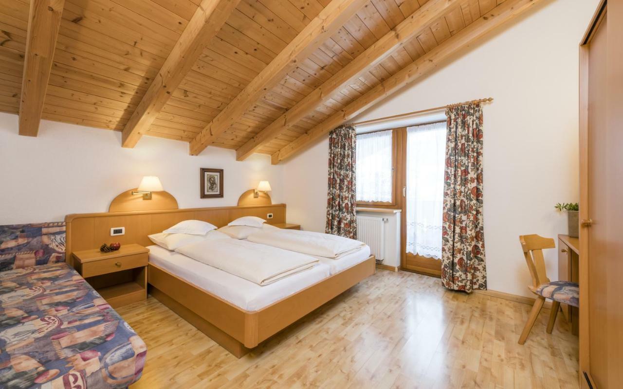 Hotel Runcac Badia  Esterno foto
